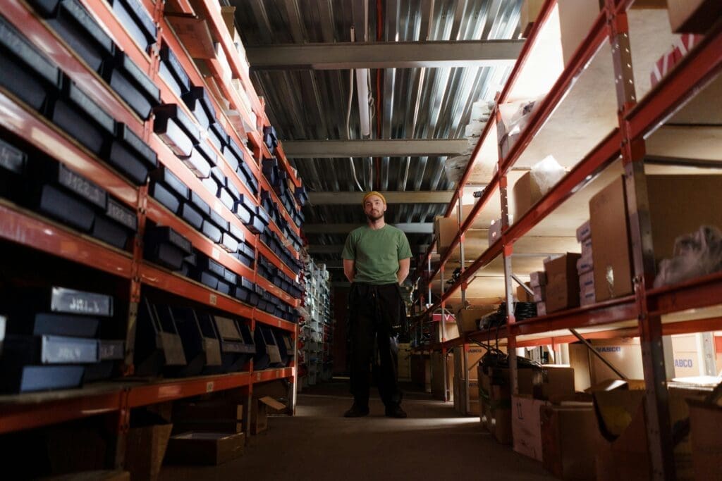 Supervisor overseeing inventory in a warehouse